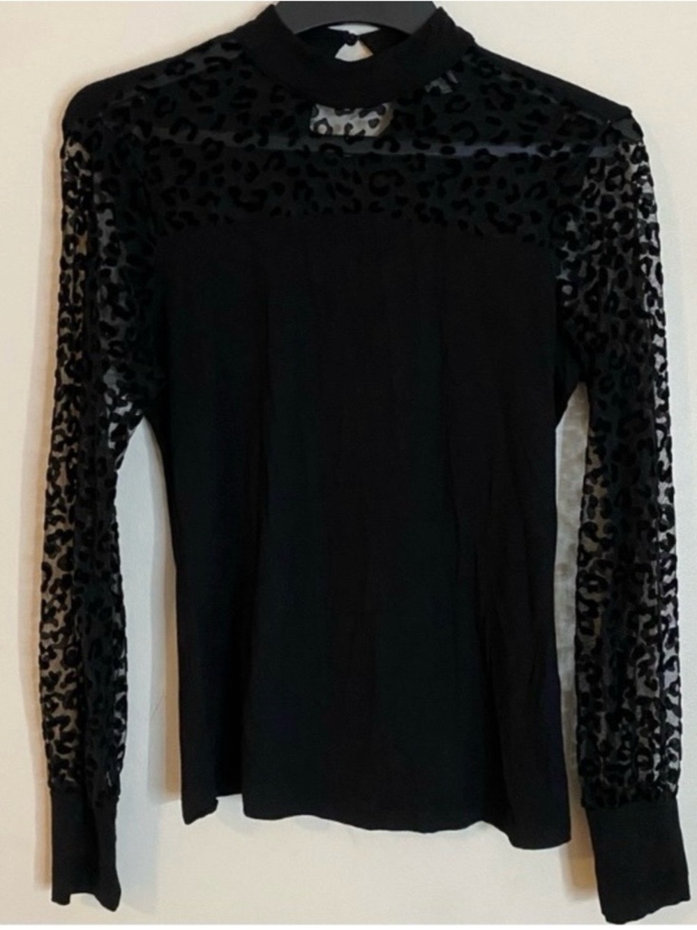 VENUS Gothic Black Sheer Velvet Leopard Long-Sleeve mock neck Top